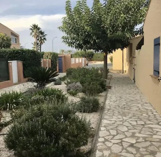 La Petite Mer'veille Апартаменти Сент-Максім